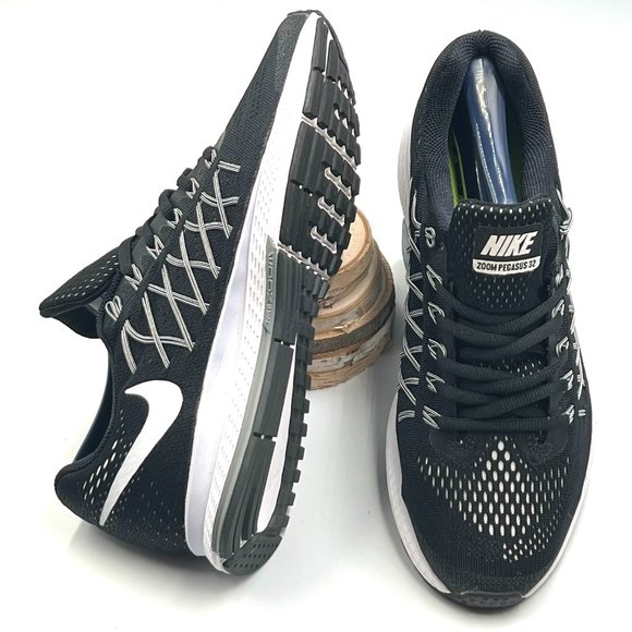 Nike Shoes - Nike Air Zoom Pegasus 32